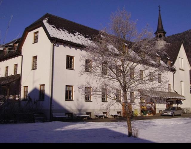 Seminar- Und Gaestehaus Im Kloster Bezau Exteriér fotografie